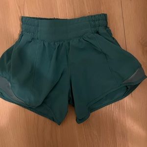 green lulu hotty hot shorts